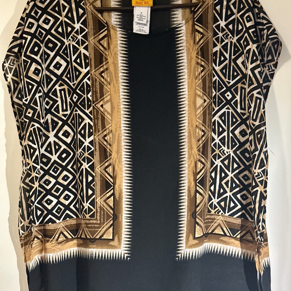 Ruby Rd Geometric Print Blouse Small Black Tan Sh… - image 3